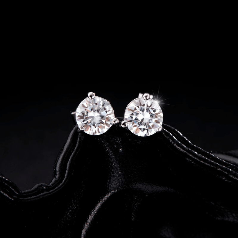 Noutai 1ct D Color Moissanite Stud Earrings – 925 Sterling Silver