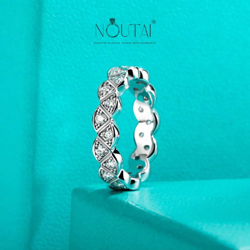Noutai Moissanite Leaf Wedding Band – 925 Sterling Silver