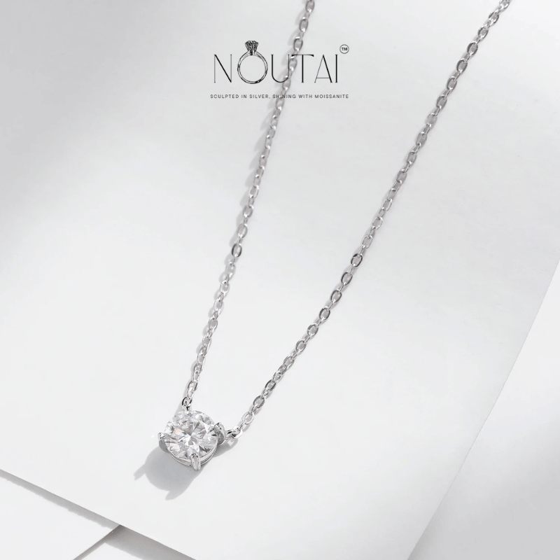 Noutai 0.8ct D Color Moissanite Pendant Necklace – 925 Sterling Silver