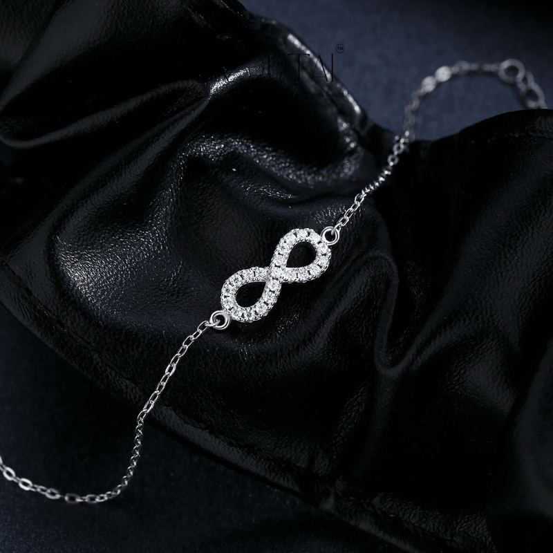 Noutai D Color Moissanite Infinity Bracelet – 21 Stones 925 Silver
