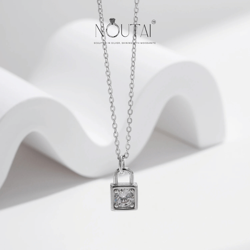 Noutai 0.5ct D Color Moissanite Lock Pendant Necklace – 925 Sterling Silver