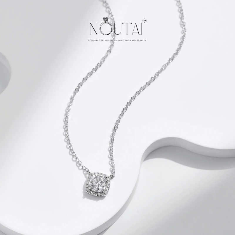 Noutai 1ct Square Cushion Halo Moissanite Pendant – 925 Sterling Silver