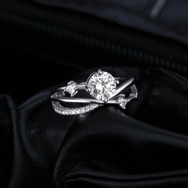 Noutai 1ct VVS1 Moissanite Dazzling Ring – 925 Sterling Silver