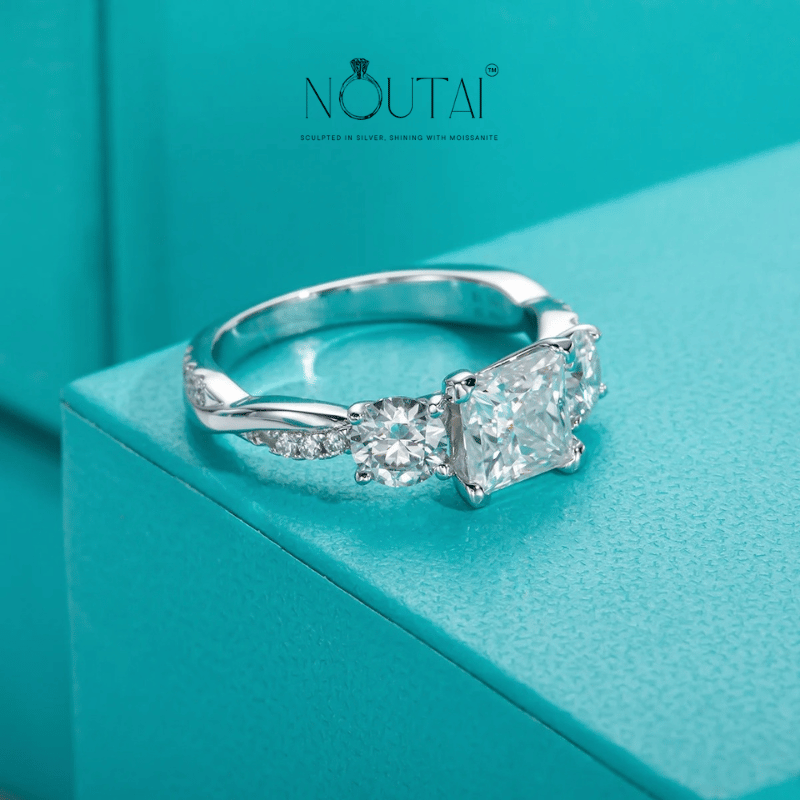Noutai 1.5ct Princess Cut D Color Moissanite Engagement Ring – 925 Sterling Silver