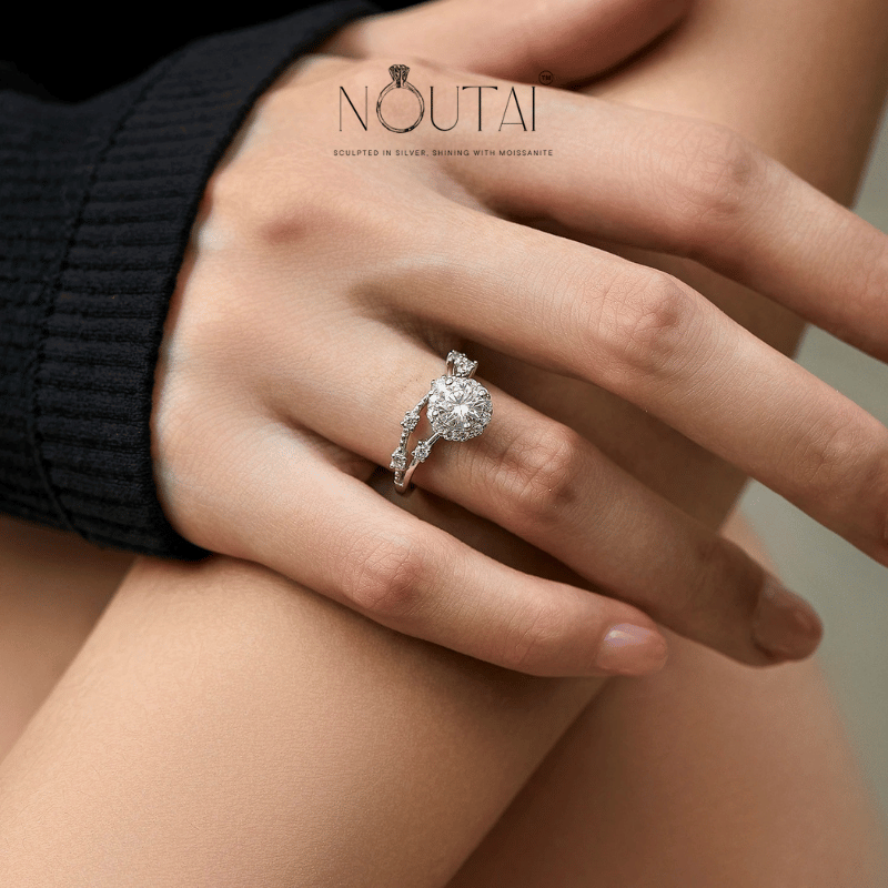 From Engagement to Everyday: How to Wear Your Modern Ring as a Fashion Accessory