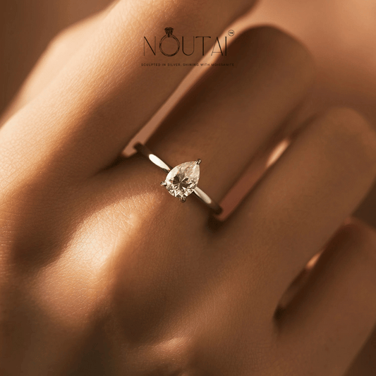 Noutai 0.8ct D Color Pear Cut Moissanite Ring – 925 Sterling Silver