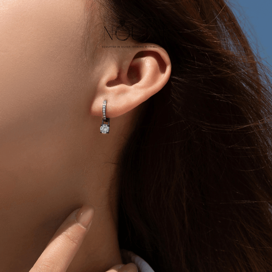 Noutai 0.5ct D Color Light Green Moissanite Hoop Earrings – 925 Sterling Silver