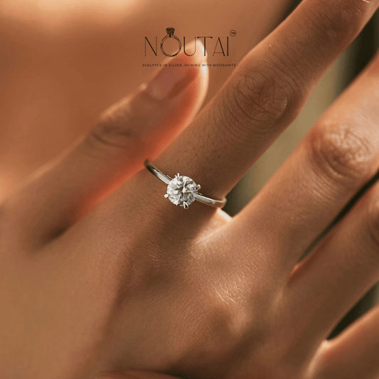 Noutai 1ct D Color Round Moissanite Ring – 925 Sterling Silver