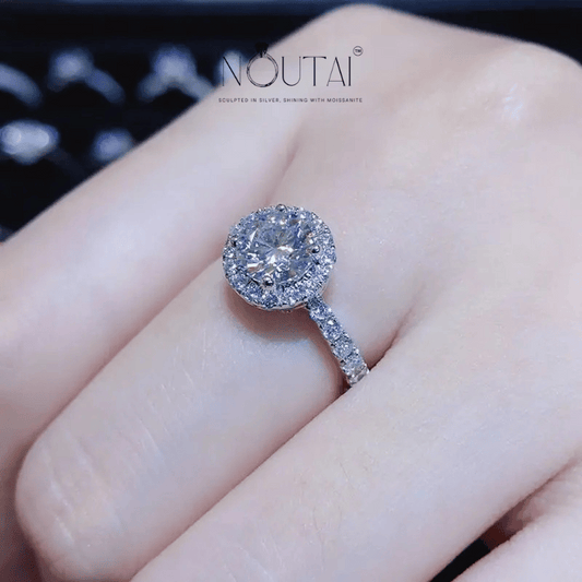 Noutai 0.5-2ct Adjustable Moissanite Ring – 925 Silver