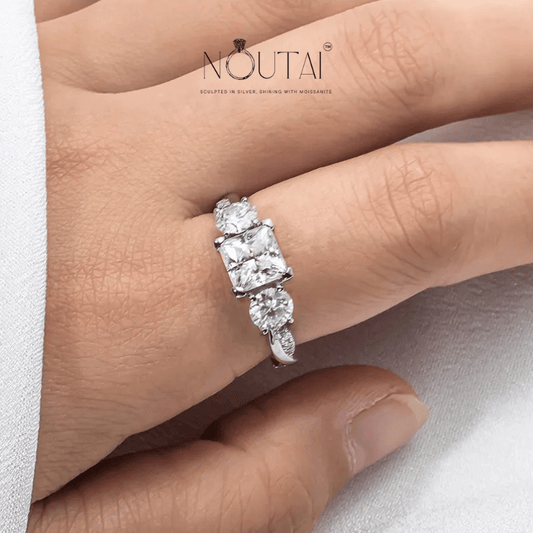 Noutai 1.5ct Princess Cut D Color Moissanite Engagement Ring – 925 Sterling Silver