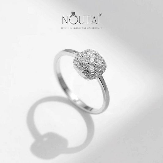Noutai Sparkling VVS1 D Color Pave Moissanite Ring – 925 Sterling Silver