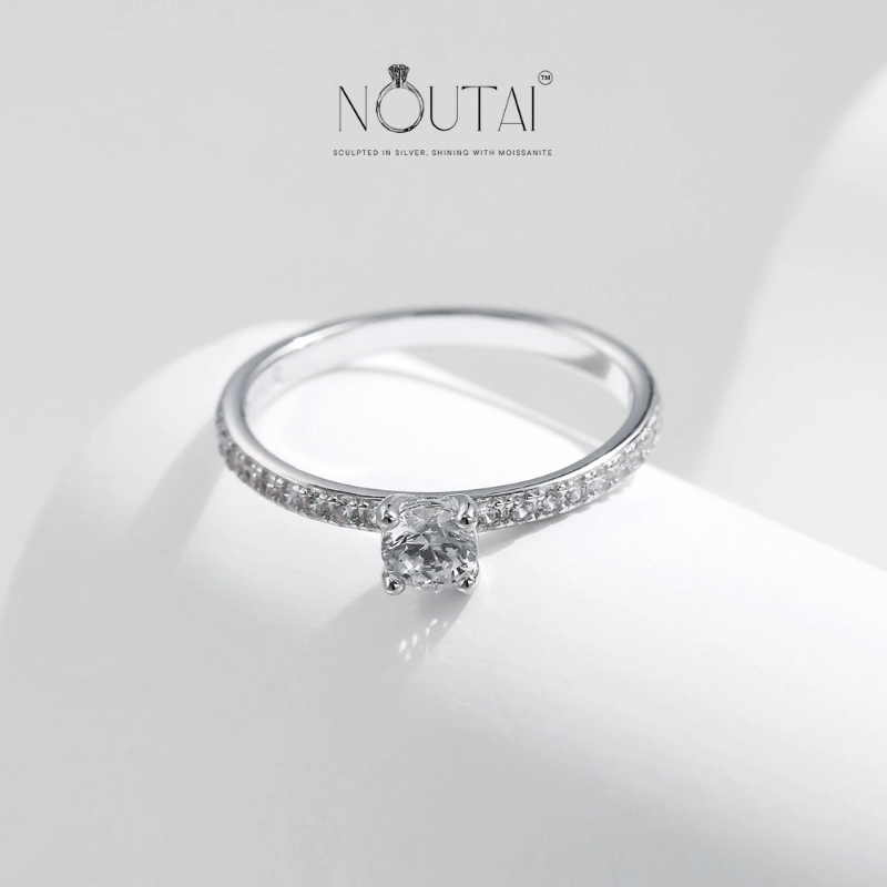 Noutai D Color Delicate Square Moissanite Ring – 925 Sterling Silver