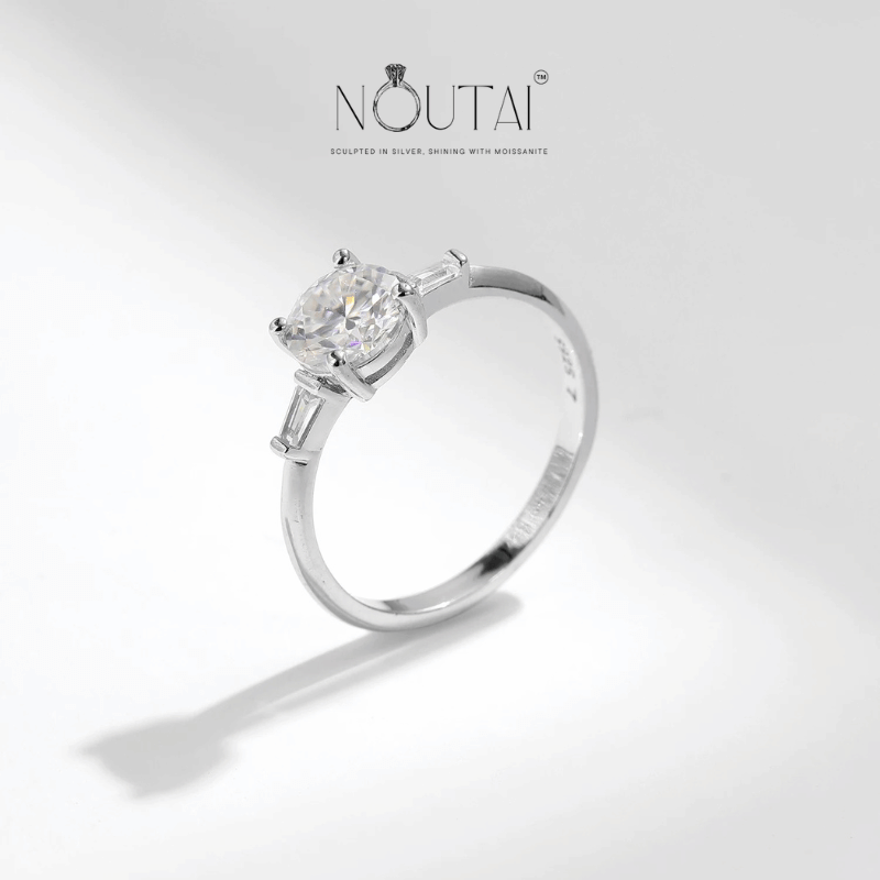 Noutai 1.0ct Round Moissanite Ring – 925 Sterling Silver